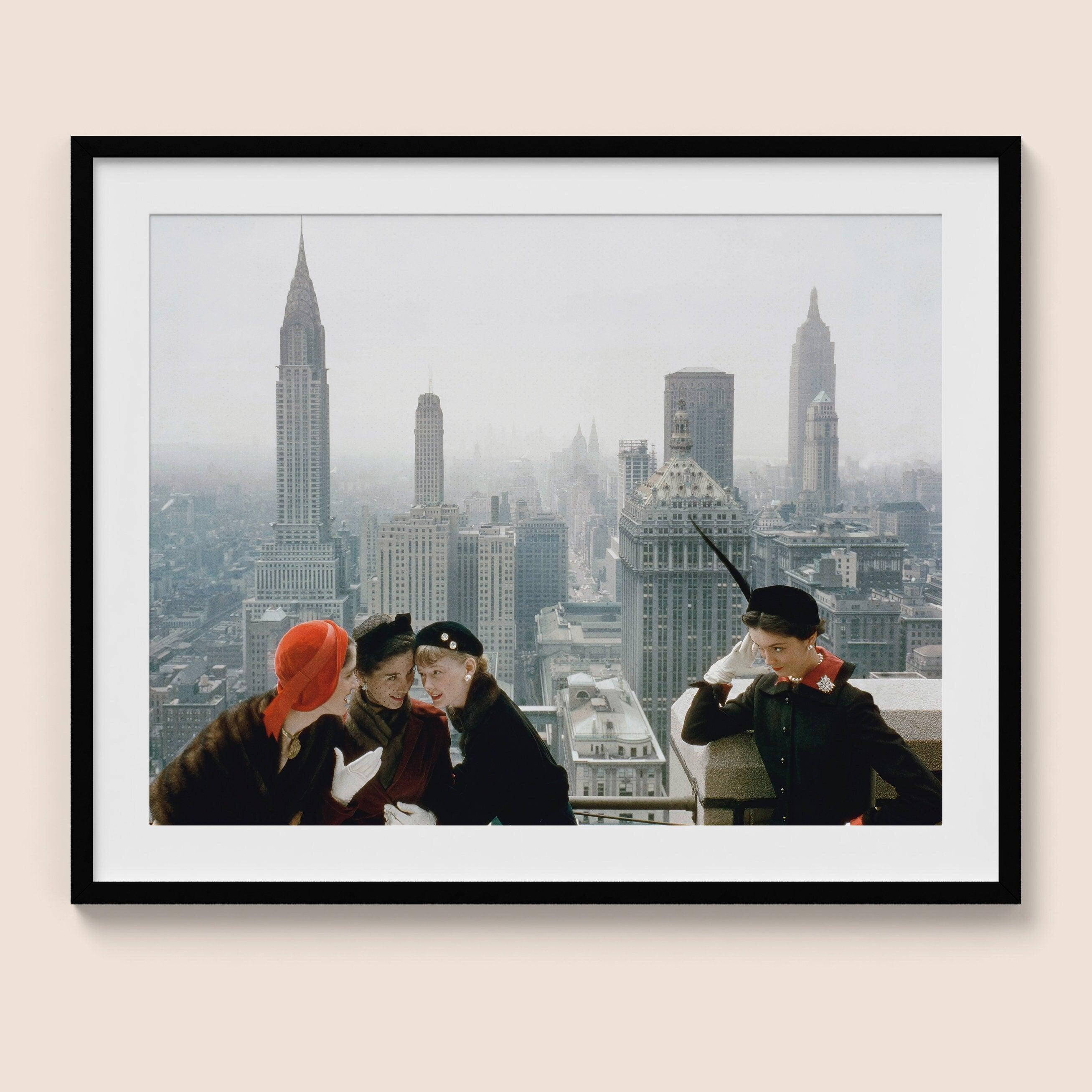 New York Vintage Printable, Fashion Models Poster, Aesthetic Old Photography, 1950s Print, Retro Wall Art Decor, Colorful Photo Restoration